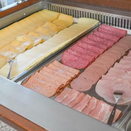 Hotel Restaurant Op De Beek スキン・オプ・グール エクステリア 写真